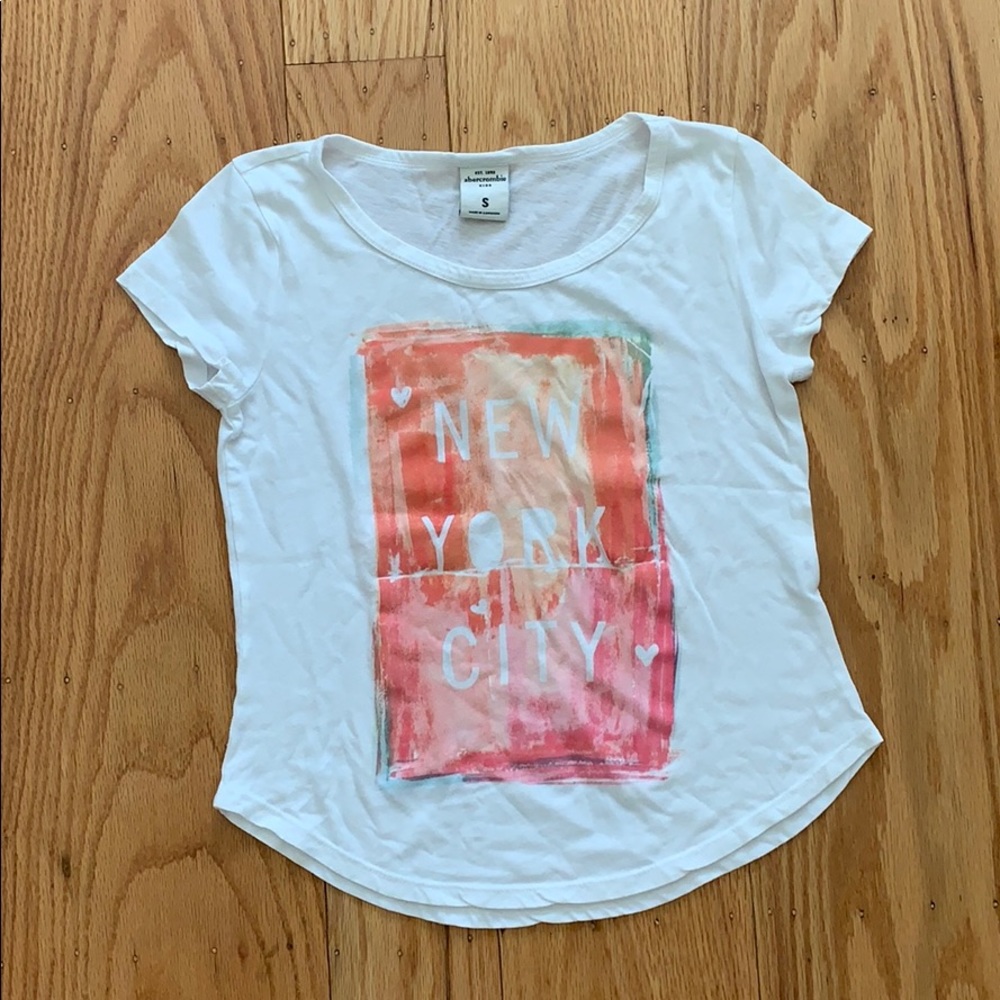 Abercrombie kids T-shirt size S